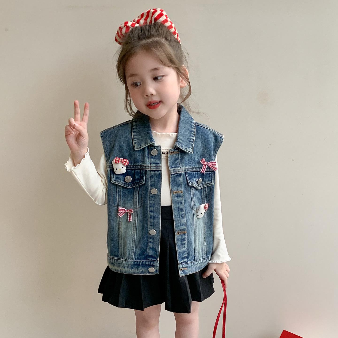 

2025 Girls Stylish Denim Vest Jacket - Spring & Autumn Fashion for Baby and Kid 120 cm