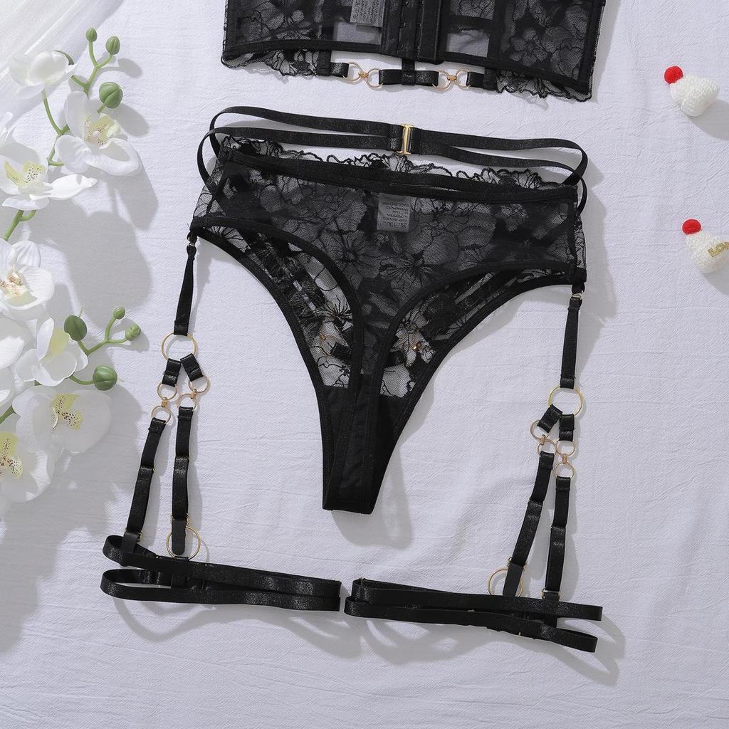 Sexy Women's Lingerie Set Black Embroidery Hollow Out Lingerie Set See-through Lace Trim Shaping Lingerie Set