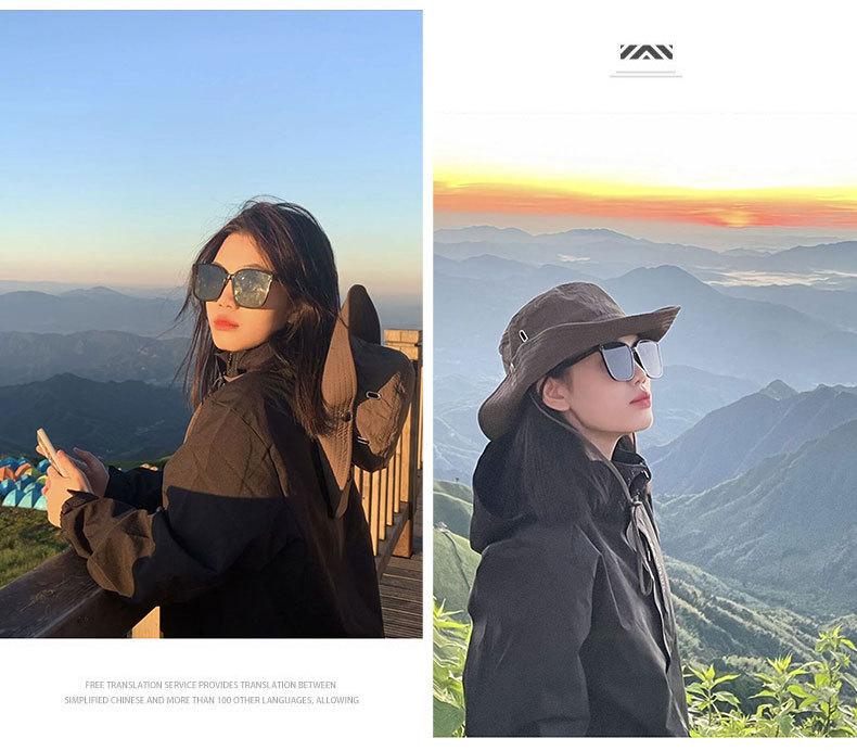 Women's NASA Windbreaker Jacket: Trendy, Lightweight, Detachable 3-in-1 for Spring, Autumn, and Winter. Suitable for Mountaineering.