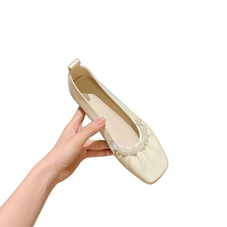 French retro flat-soled single shoes new autumn pearl Mary Jane square head shallow mouth soft leather ballet grandma shoes