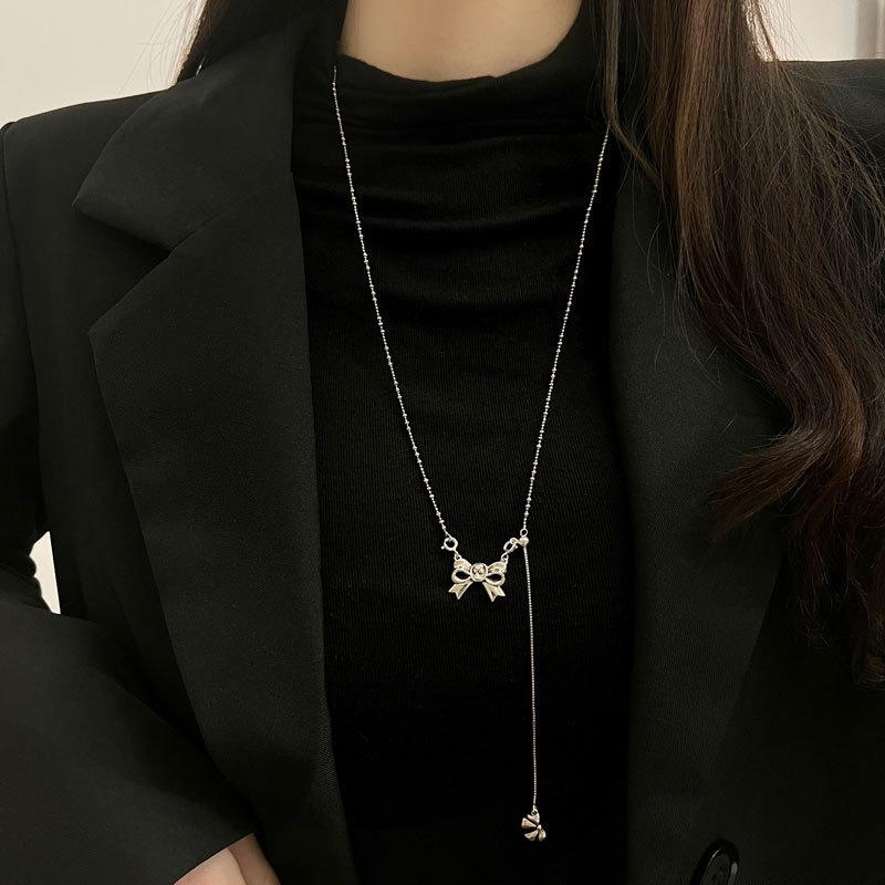Queen Bow Drawstring Necklace Tassel Sweater Chain Women's Instagram Trendy Simple Niche Design