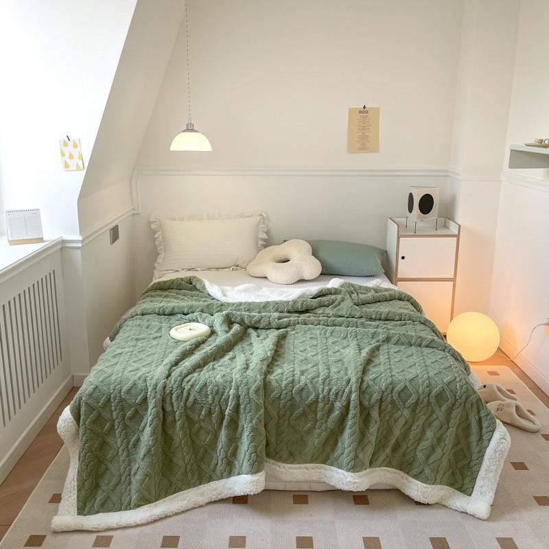 Jacquard Color Solid Thickened 70x100cm Blanket Double Sided Fluff Plush Office