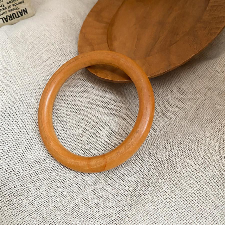 European and American Wooden Bracelets Retro Simple and Versatile Bracelets Light Luxury High-end Temperament Jewelry Women