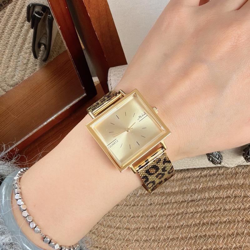 Watch Digital Scale Large Dial Leopard