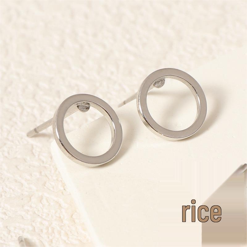 JUSTOP 18K Gold European & American Retro Stud Earrings for Women - High-End Simple Ear Cuffs & Hoops