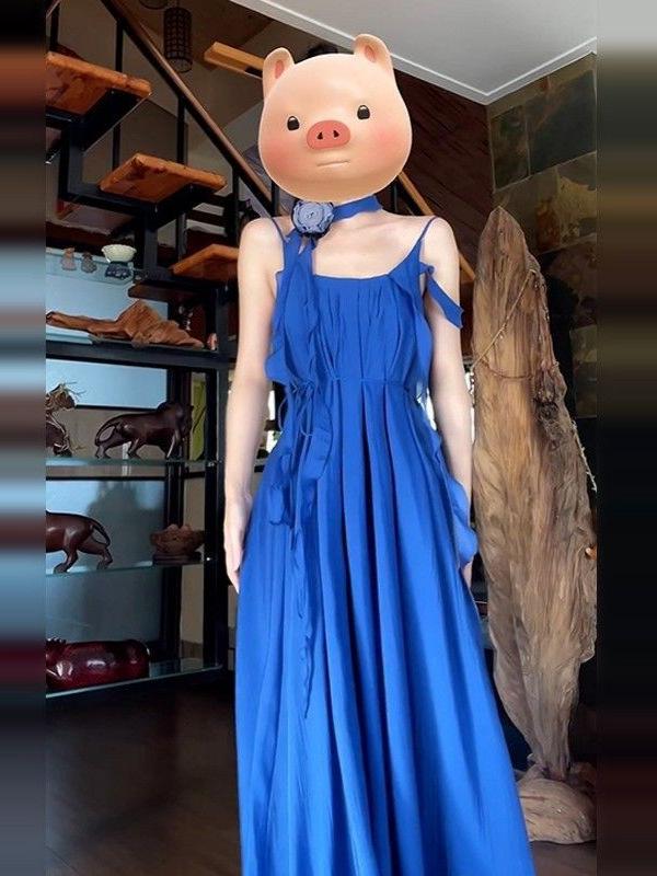 Elegant Blue Spaghetti Strap Halter Neck Maxi Dress for Women - 2026 Summer Resort Collection, Sanya