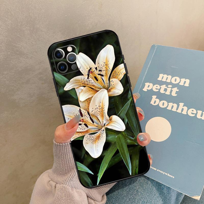 Lily Flowers Case For iPhone 17 Air 13 16 15 11 12 14 Pro Max 13 mini XR 15 16 Plus 16e Back Cover Shell