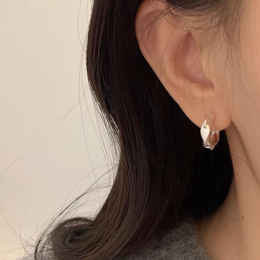 Fashion niche minimalist cold irregular geometric texture feeling earrings without ear piercings mosquito coil earrings earrings
