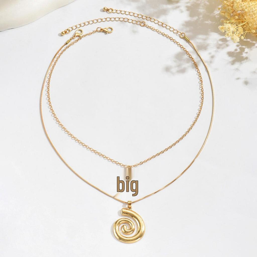 European-American Starfish Necklace & Earring Set: High-End Clavicle Chain, Light Luxury Vacation Style for Women.