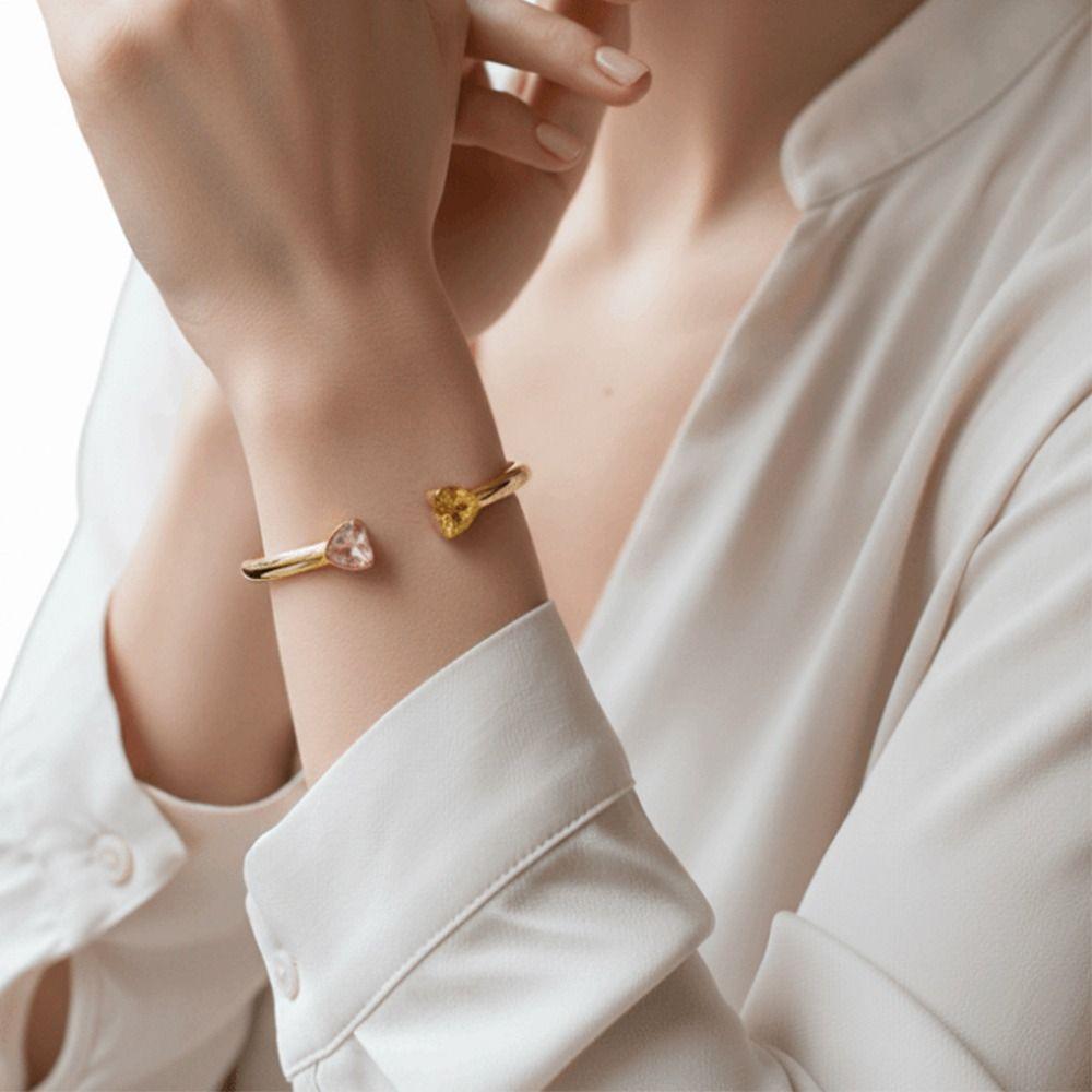 Herzförmiges Kristall Offenes Armband Zweifarbiges Armreifarmband Neuer Handgelenkschmuck Damen Mädchen