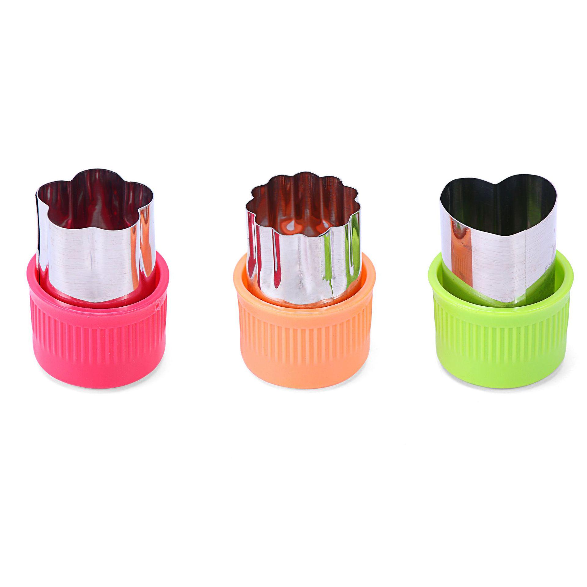 

Набор из 3 маленьких предметов из нержавеющей стали с полипропиленовой защитой для рук: Формы для вырезания печенья, фруктов и овощей.