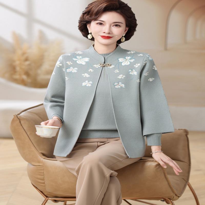 Middle-aged and Elderly Women's Clothing Autumn and Winter Sweater Cardigan Jacket New Year Mother Spring and Autumn New Knitted Two-piece Suit