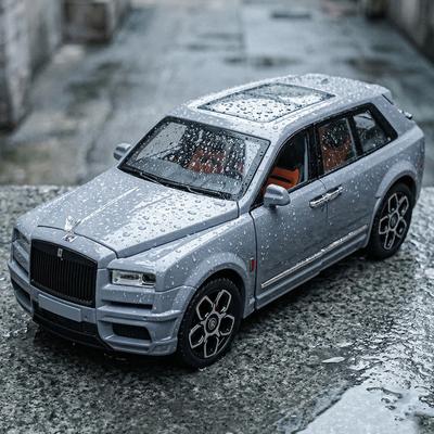 1:20 Rolls Royce Cullinan Black Badge Alloy Model Metal Diecast Car Model Sound And Light Children Toy Collectible Birthday Gift