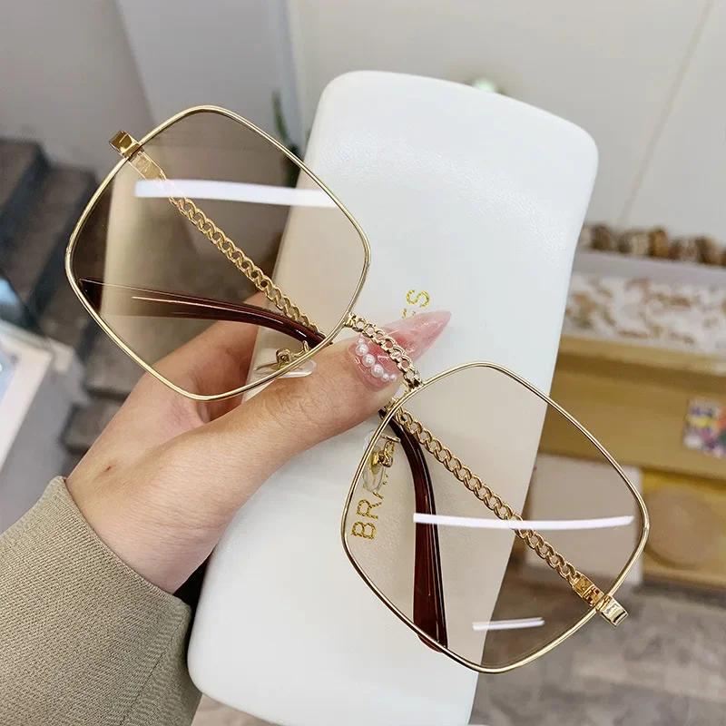 New Classic Oversize Sunglasses Women Brand Designer Metal Big Frame Luxury Shades Sun Glasses Eyewear