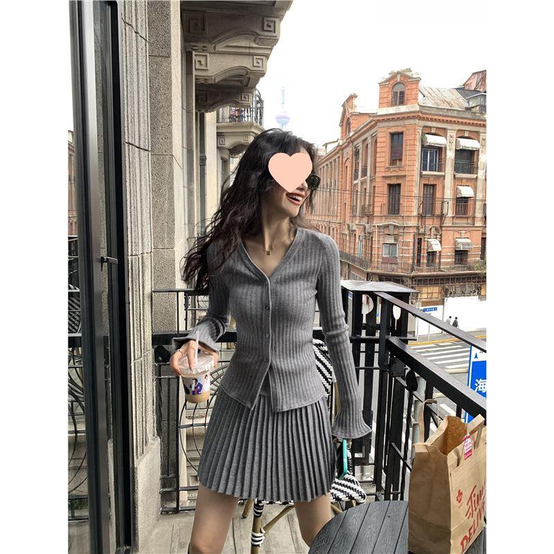 Pusumede Romantic Aesthetic High-Waisted Pleated Knit A-Line Skirt