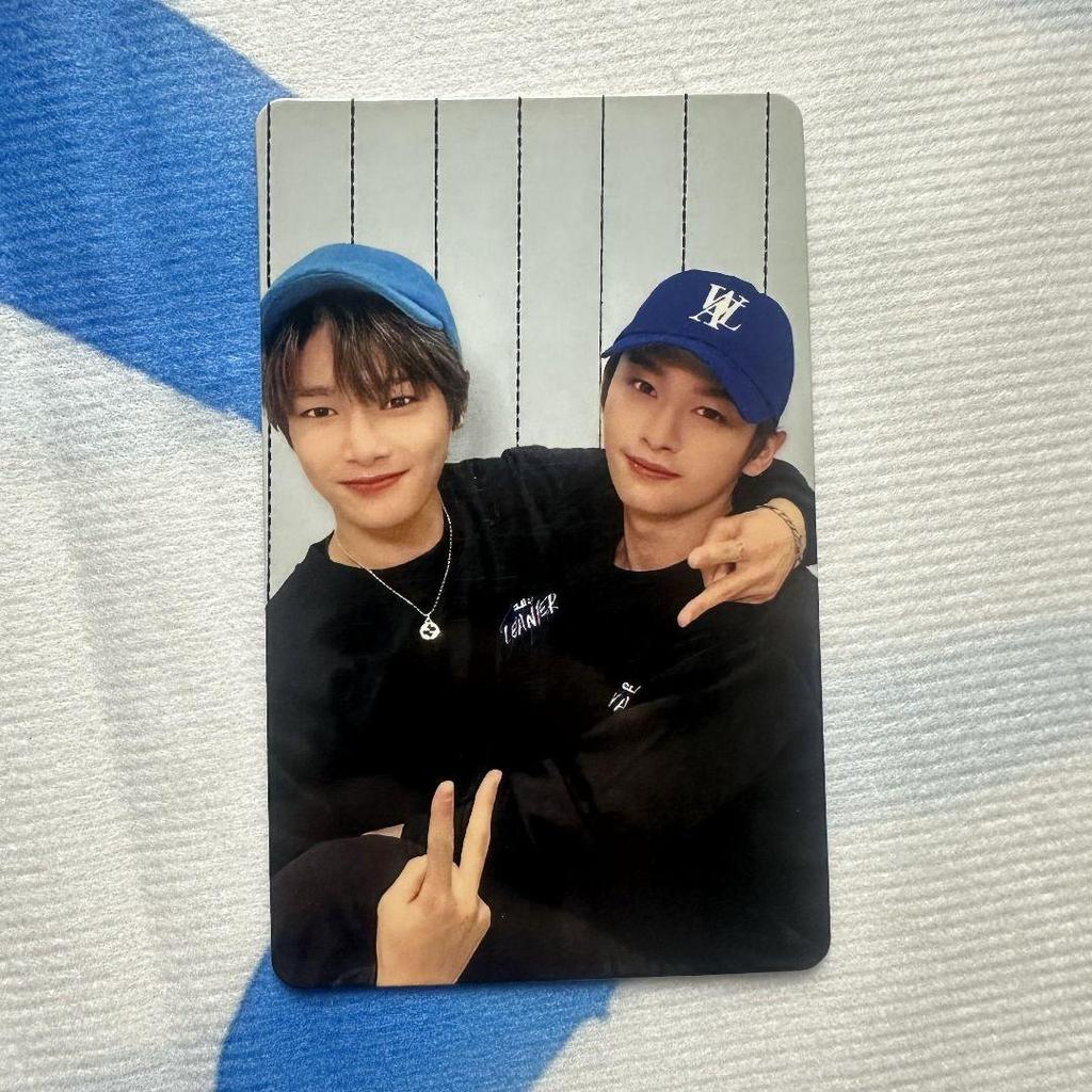 [USED] StrayKids Double-Sided LEVANTER Sanokurino Aien Reka