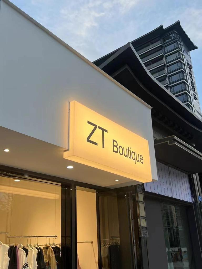 Custom Acrylic Light Box Corner Store Advertising Sign – Wall-Mounted, Luminous, Outdoor-Ready