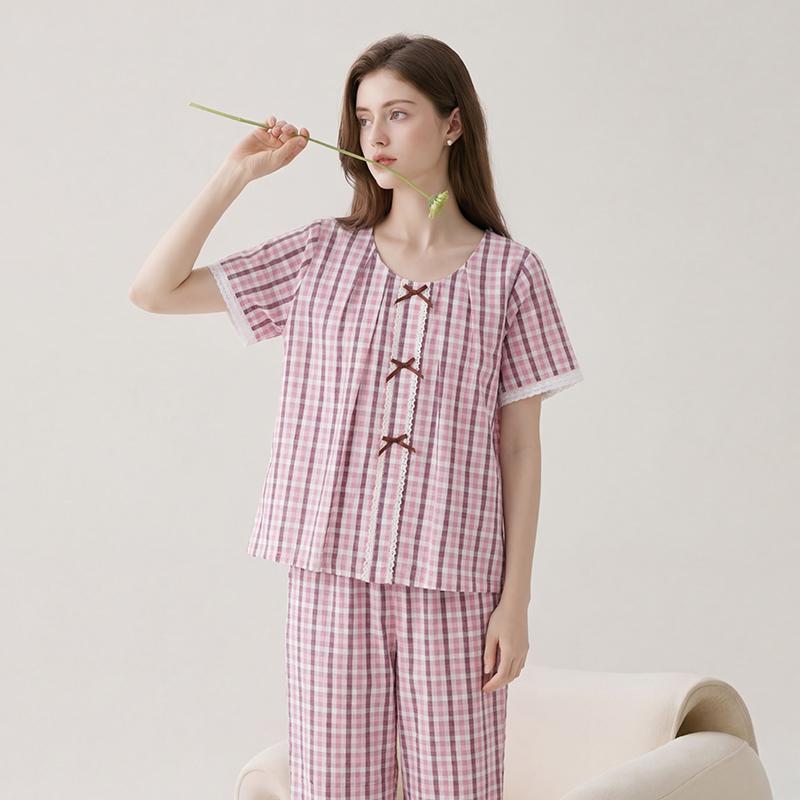 Fenteng [100% cotton] comfortable round neck countryside style patterned lace short sleeved home suit set for women's sleepwear
