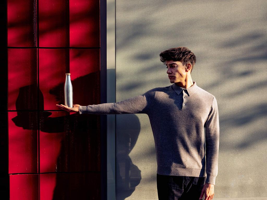 [Authentic Japanese Product] SIGG Meridian 0.5L Brushed Stainless Steel Vacuum Insulated Bottle, Keeps Hot or Cold, Highly Airtight, Leak-Resistant,