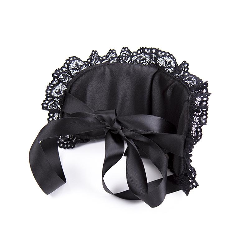 Lace Eye Veil: Half-Face Mask for Flirtatious Appeal and Light Blocking.