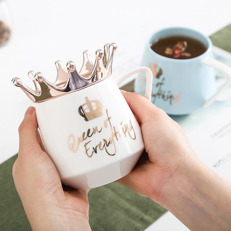 Crown Cover The Has A Spoon Porcelain Mug Handle Tea Coffee Household Water Cup