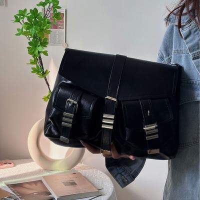 American Retro Large Capacity Crossbody Bag 2024 New Black Motorcycle Tote Bag Wandering Bag Women's Messenger Bag