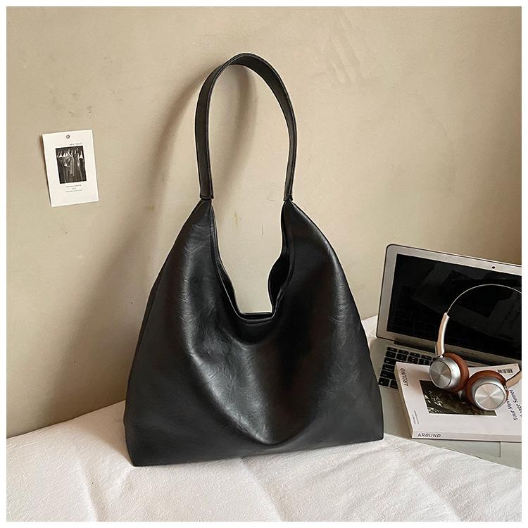 Simple and fashionable handbag bag women's autumn new solid color shoulder women's bag high value large capacity tote bag