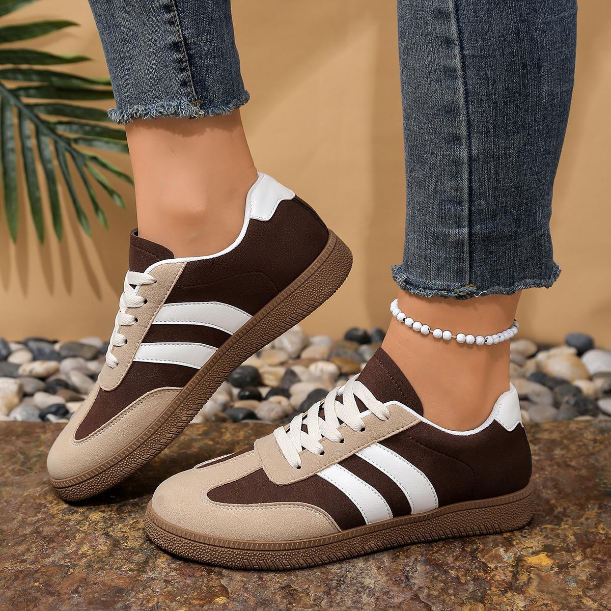 

Shoes Woman Trend Casual Sneakers Comfortable Lace Up Flats Tennis Shoe Breathable Walking Jogging Shoe 43