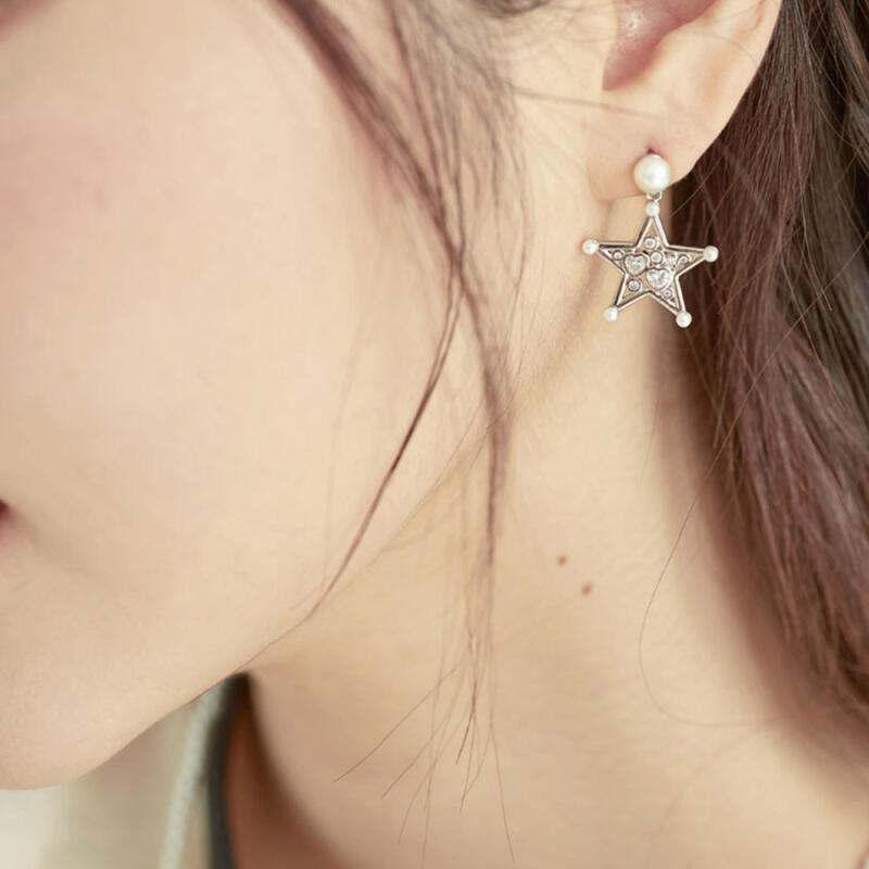 

Heart in Star Earrings