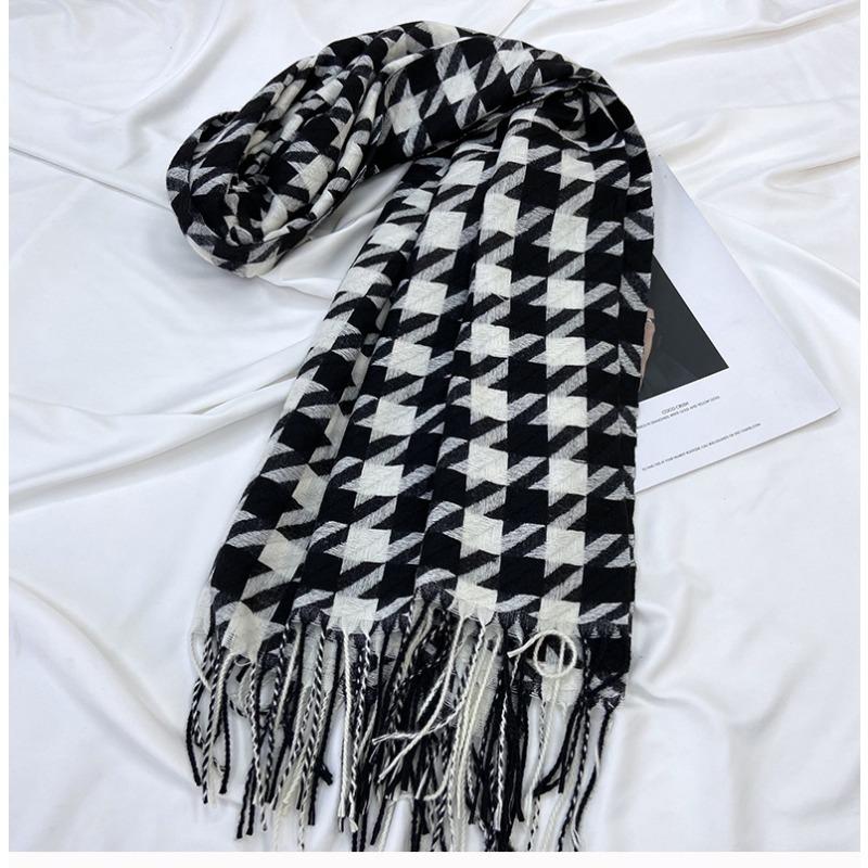 Scarf Women's Warm Fashion Imitation Cashmere Fringed Scarf Thickened Shawl Windproof & Warm, Multi-Color Options for Casual Outings, Office & Travel