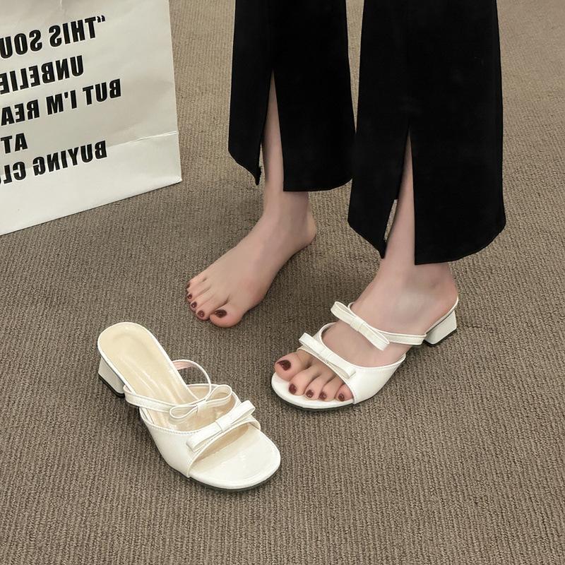 Bow thick heel slippers women's summer wear 2025 new with skirt one-word sandals beautiful French high heels