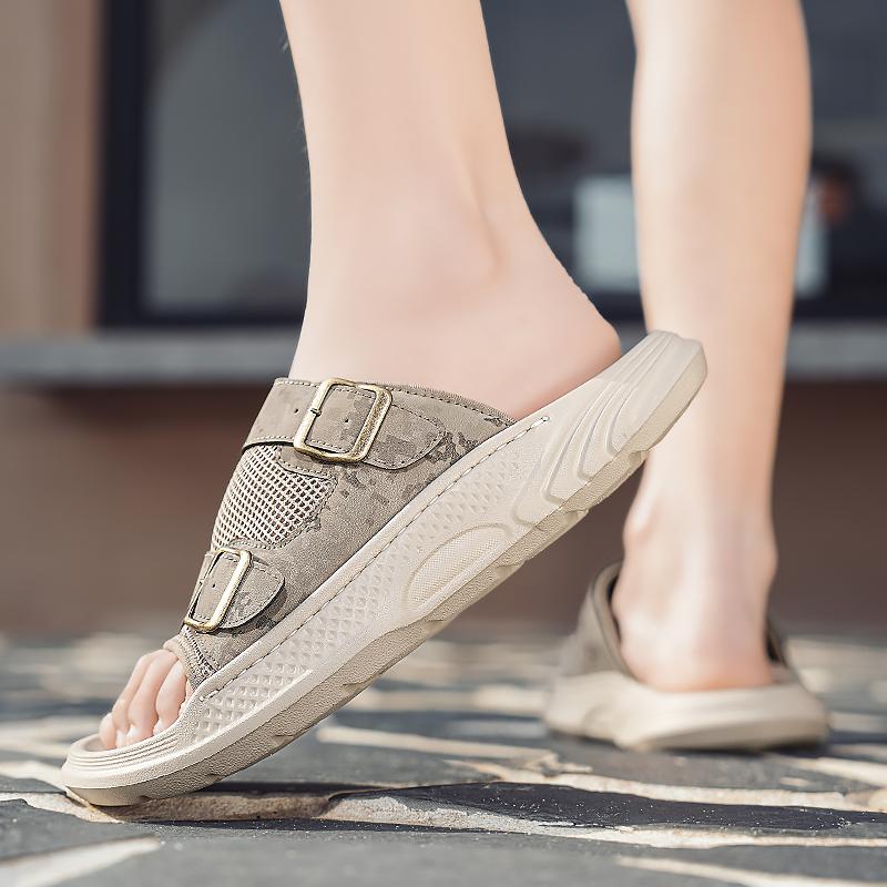 Fashion Summer New men's slippers Comfortable and trendy design styles Outdoor leisure street walking Daily beach Breathable shoes
