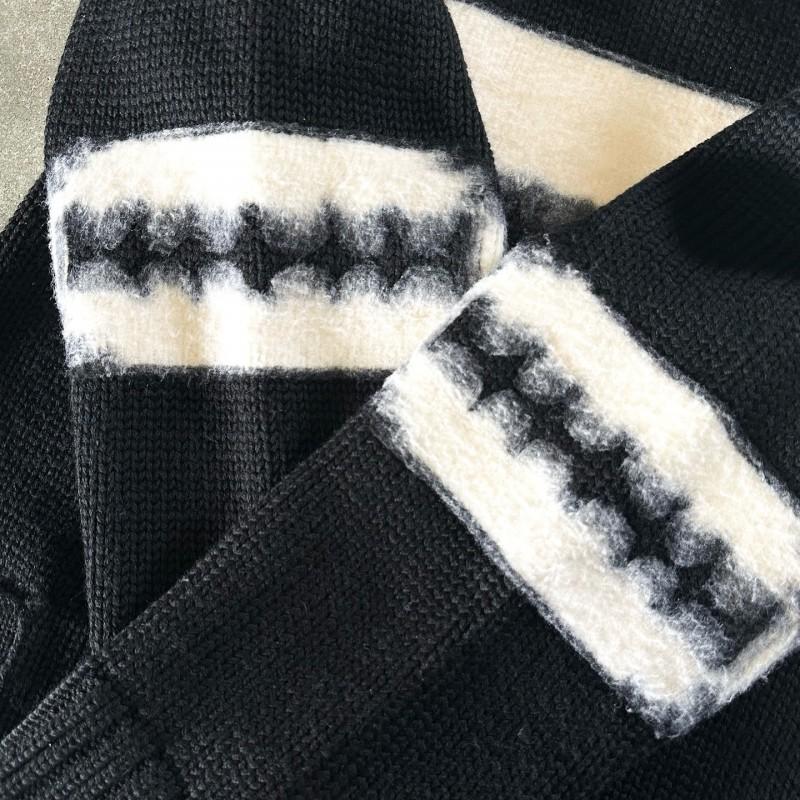 Unisex Oversized Knit Sweater Black Round Neck Loose Fit Long Sleeve Winter Warm Casual Pullover