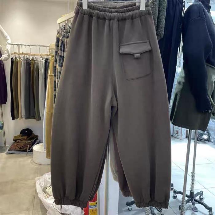 2025 Winter Women's European Loose Wide-Leg Thickened Plus Velvet Harem Sweatpants