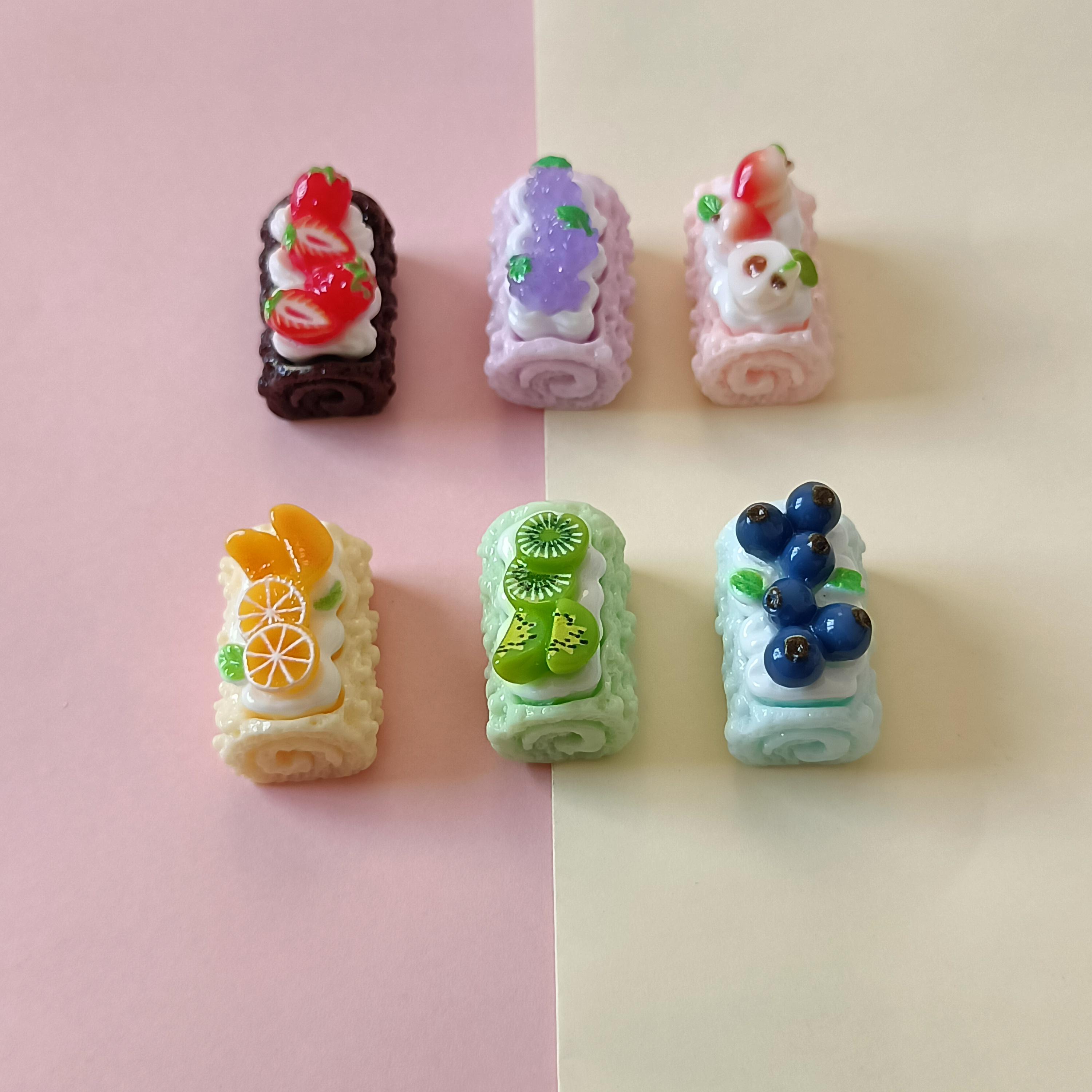 100pcs Doll House Miniature Food Play Scene Decoration Mini Colorful 3D Fruit Cupcake Doll Accessories Toys 25*16mm-100pcs/bag