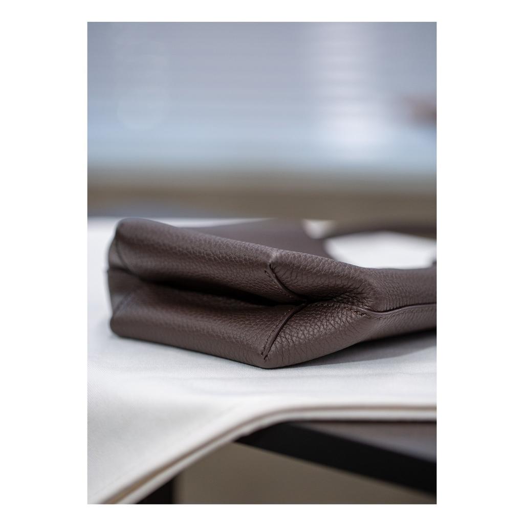 New Park Mini Leather Pocket Bag Messenger Bag Small Bucket Women's Bag Minimalist Casual Mobile Phone Bag