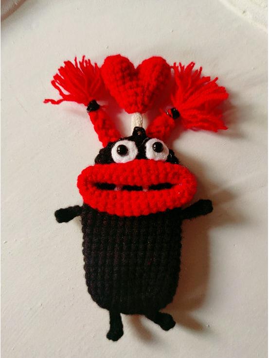 Niedliche Cartoon-Monster-Autoschlüsseltasche - Schlüsselhülle und Anhänger aus Wolle mit Wurstmaul