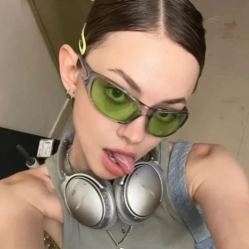 Y2K Sports Punk Sunglasses for Women Brand Designer Square Goggle Men Luxury Sun Glasses UV400 Colorful Mirror Eyewear