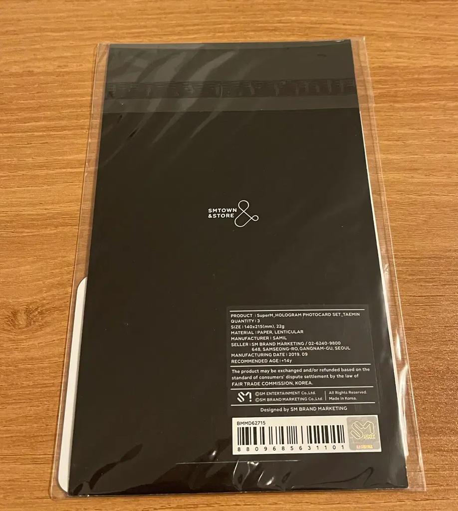 SHINee Taemin Unopened Super M Hologram Poka Set