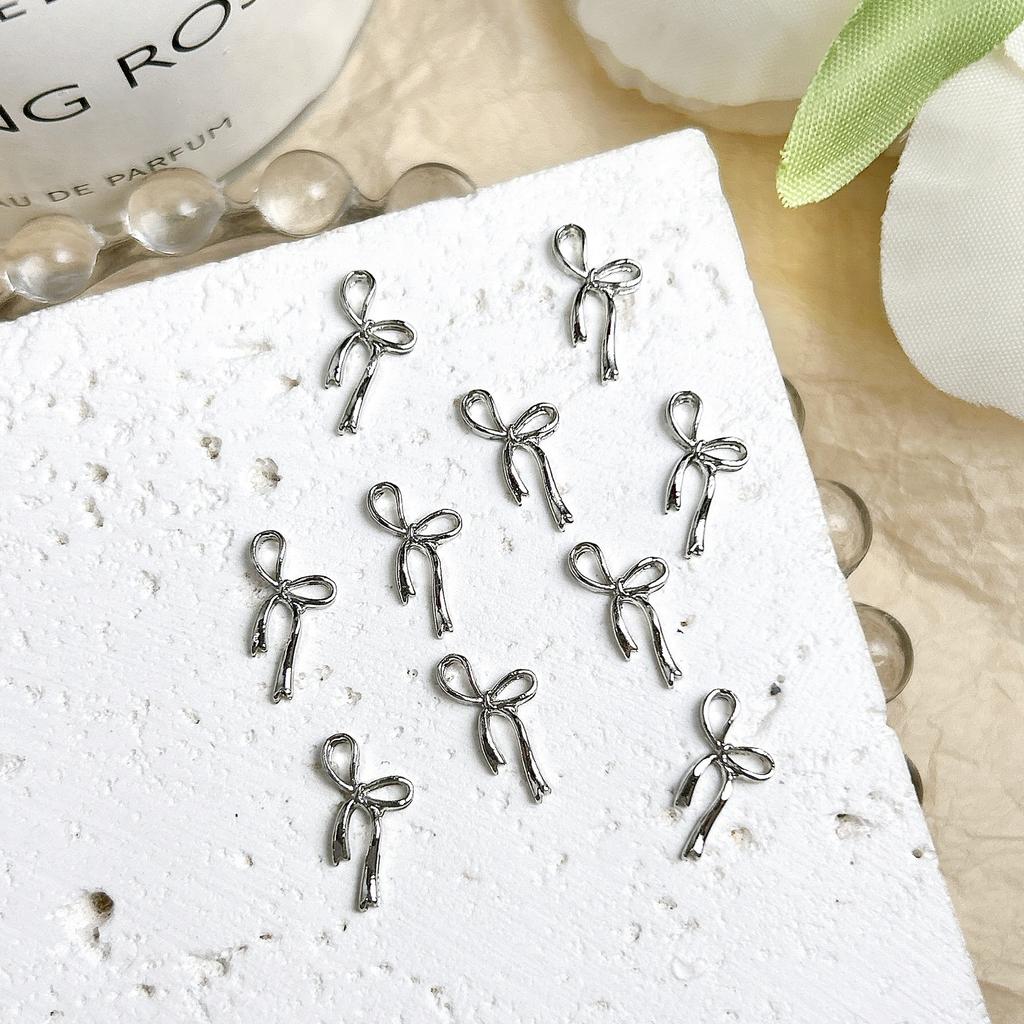 Acessórios para Nail Art Liga Mini Laço Fita Dourada Liga K Branca Decoração de Unha Simples Gravata Borboleta 3D