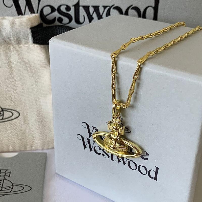 Vivienne Westwood Kolekcja Suzie Wytłaczany Srebrny Naszyjnik i Bransoletka Kształt U i Geometryczny Design Materiał Miedziany Elektroplaterowany Łańcuszek Obojczykowy