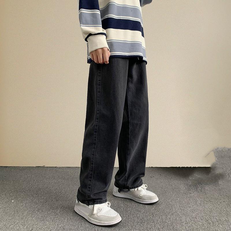 Men's Straight Casual Jeans Loose Comfort Washed Jeans