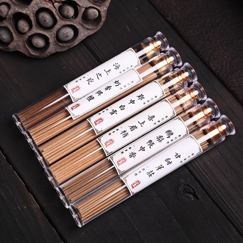 Portable 10.5cm Natural Agarwood & Pear Wood Incense Sticks with Sandalwood Box - Long-lasting Fragrance