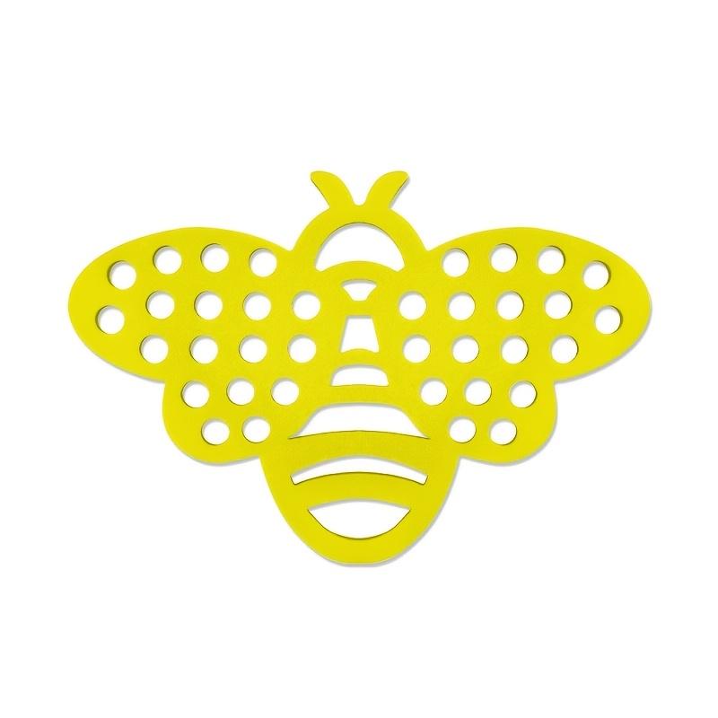 

A Water Feeder Shaped Like Bees, Designed to Float on Garden Water Surfaces As a Drinking Station for Bees,Drinking Platform