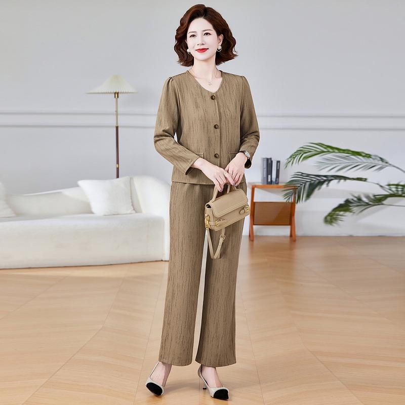 Mamas stilvolles zweiteiliges Set für Frühling & Herbst – Schlankmachendes, bauchbedeckendes Outfit für Frauen mittleren Alters & ältere Frauen