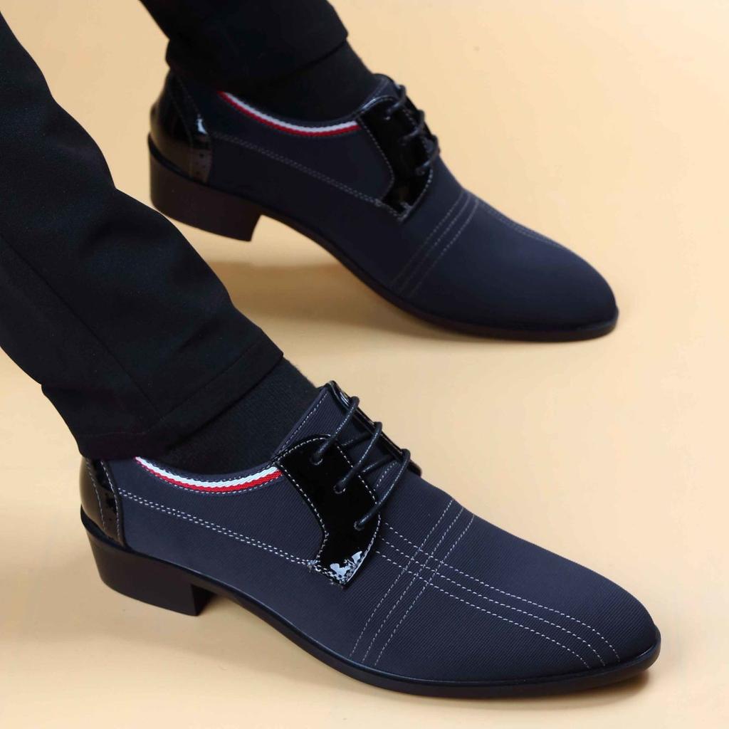 Scarpe da lavoro casual in pelle, scarpe da uomo alla moda versatili e di grandi dimensioni, scarpe da ufficio in tessuto traspirante