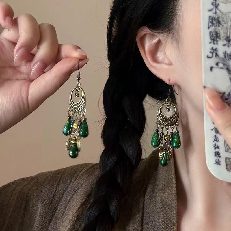 

Круглые серьги-подвески в виде капли воды, средневековые винтажные темпераментные серьги-крючки, нишевые, легкая роскошь, высококлассные серьги, женские