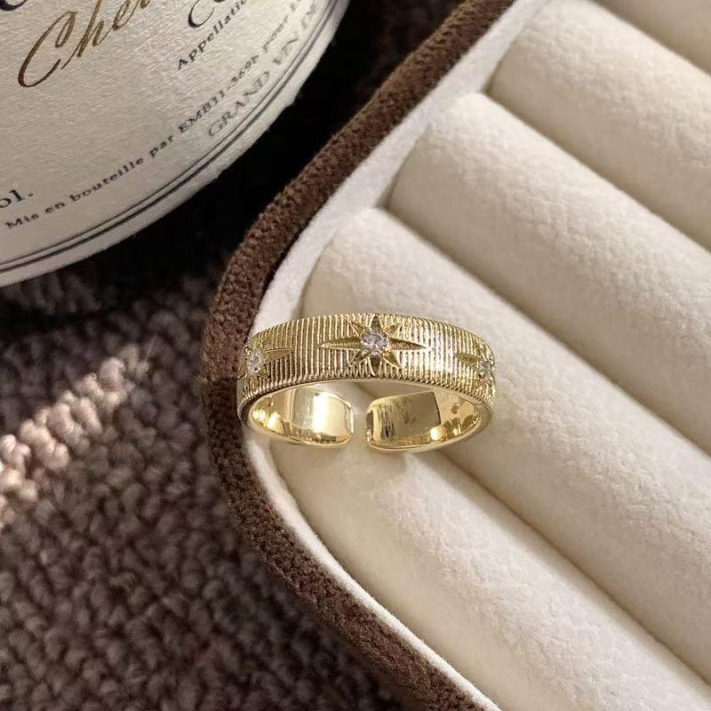 Retro Crystal Eight-Pointed Star Open Ring for Women Luxury Exquisite Elegant Adjustable Rings Daily Versatile Jewelry New 2025