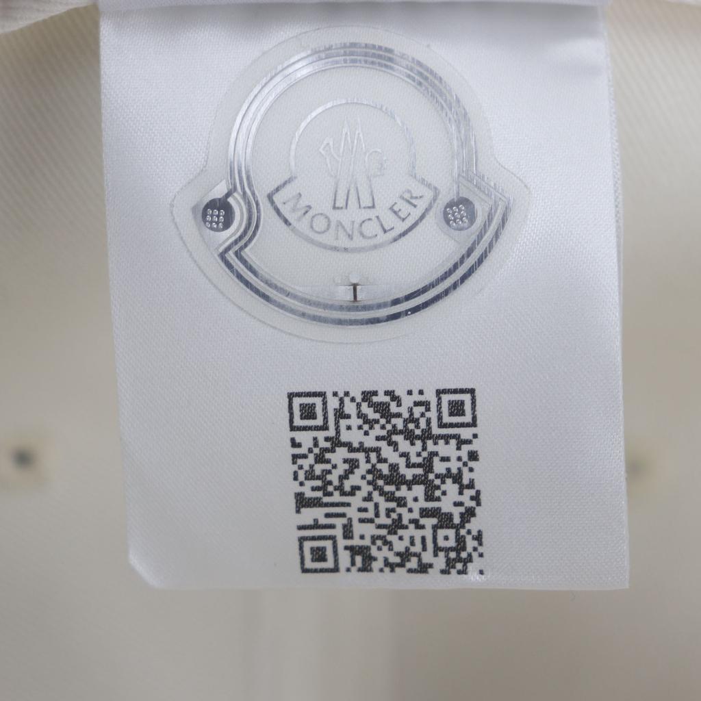 Makellose MONCLER Kappe Baseballkappe mit aufgedrucktem Logo und Patch weiße Baumwolle Herren Gebraucht