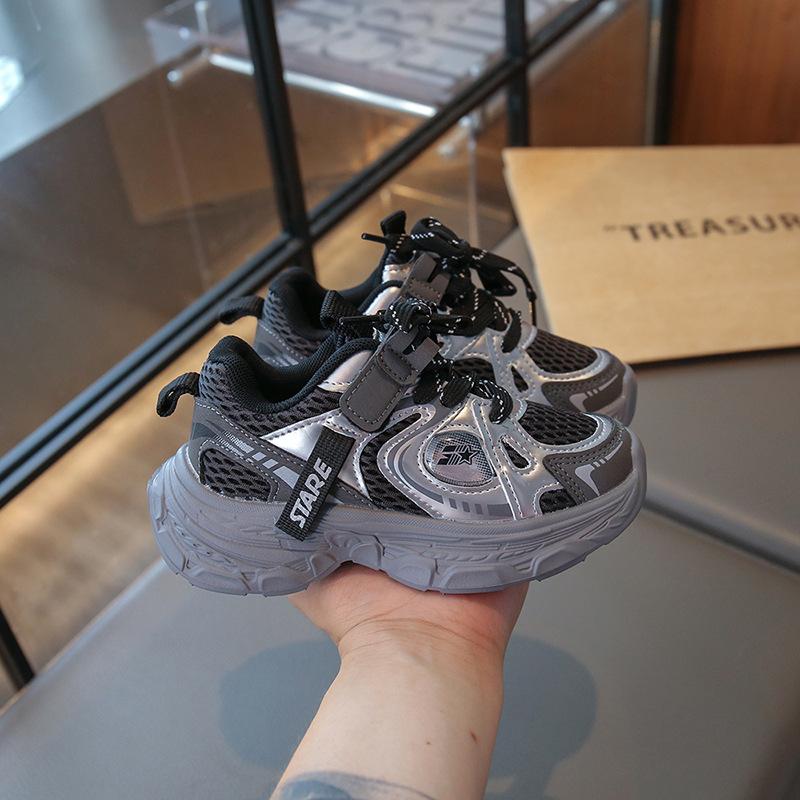 

Girls dad shoes 2025 autumn new children s sports shoes mesh breathable lightweight soft sole boys running shoes tide 26 чёрный